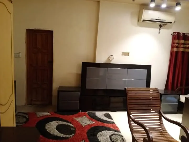 A 10 Marla Hostel Is Available For Sale — 6